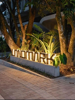 Brand Hoardings06